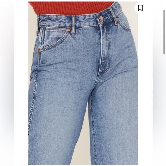 WRANGLER LIGHT WASH BONNIE LOOSE FLARE WIDE JEANS 28 x - Picture 2 of 10